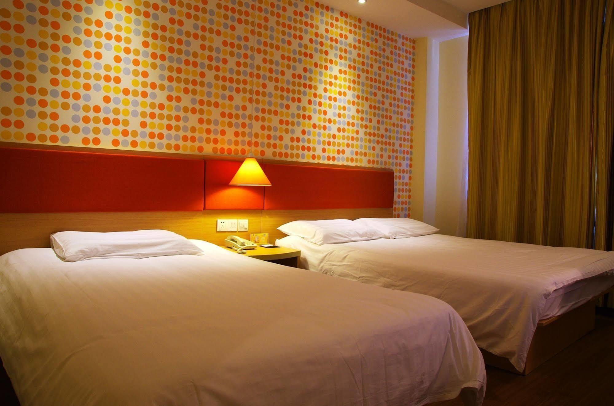 Home Inn Jiaxing Extérieur photo