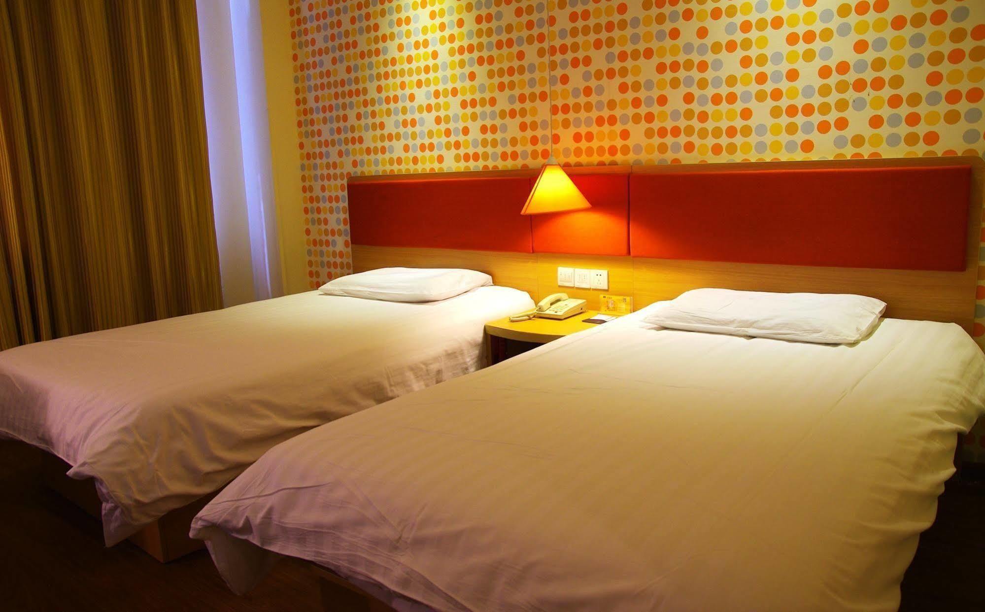 Home Inn Jiaxing Extérieur photo